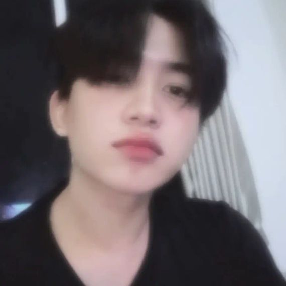 แชท หาแฟน, โสด 