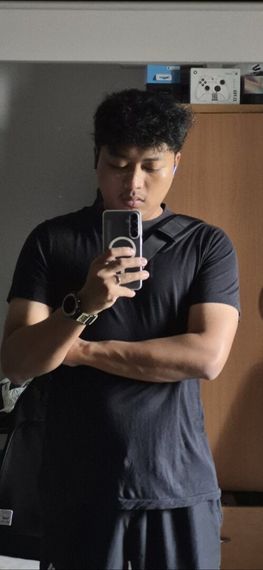 แชท หาเพื่อนคุย, โสด 