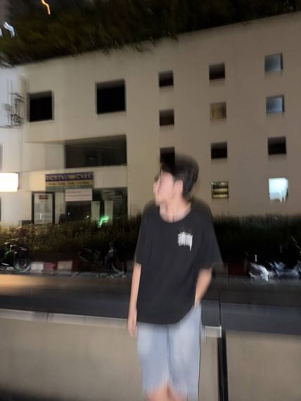 แชท หากิ๊ก, โสด 