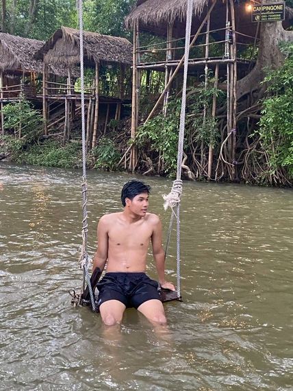 chat looking for friends 