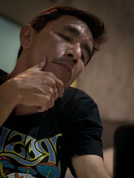 chat chat from Bangkok