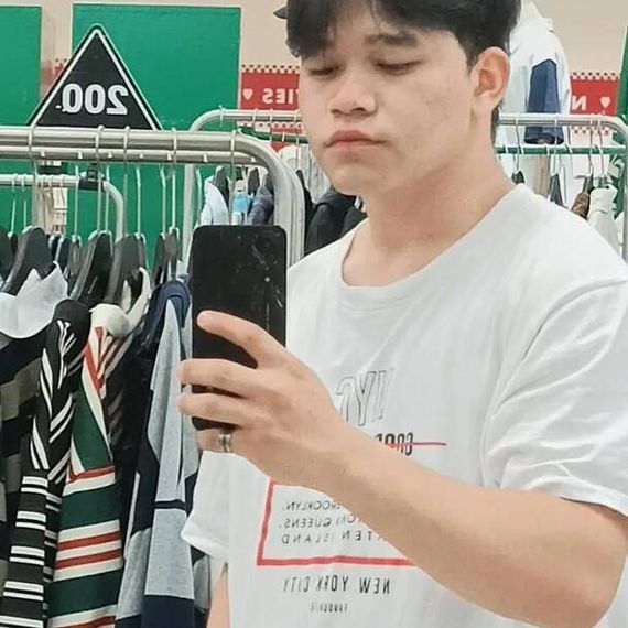 แชท หาเพื่อนคุย, หาเพื่อนเที่ยว  ที่อยู่  ชลบุรี