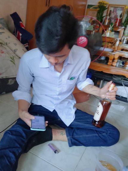 แชท หาเพื่อนเที่ยว, โสด 