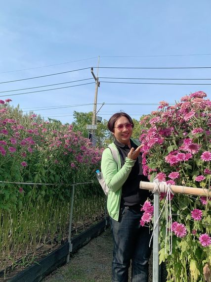 chat find love, chat  from Bangkok