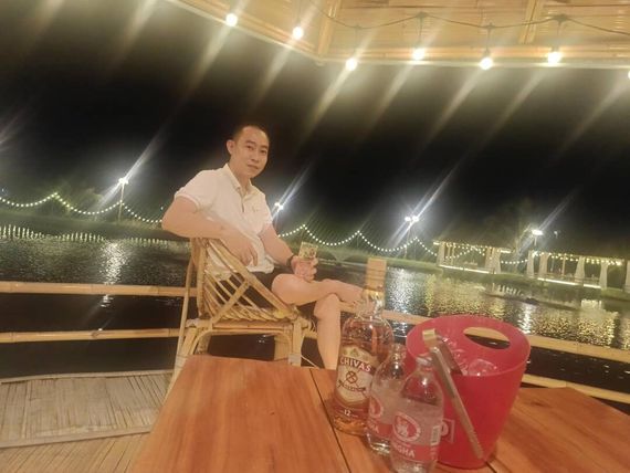 แชท แชทเปิดกล้อง 