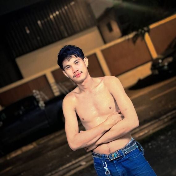 แชท หาเพื่อนคุย, หากิ๊ก ที่อยู่ กรุงเทพมหานคร