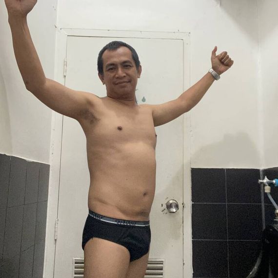 แชท หากิ๊ก  ที่อยู่ กรุงเทพมหานคร