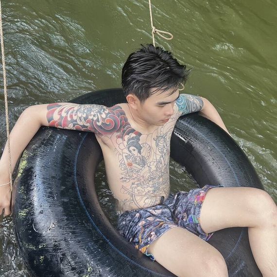 แชท หากิ๊ก  ที่อยู่  ปทุมธานี