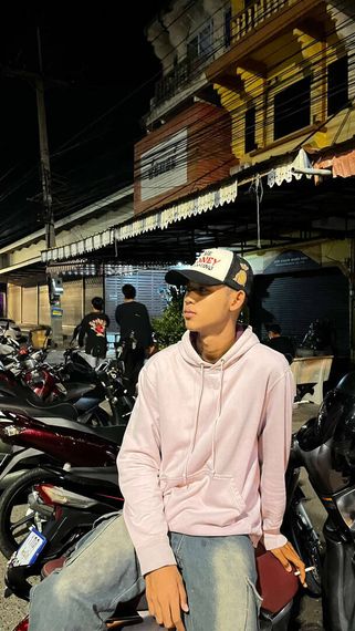 chat find love, chat 