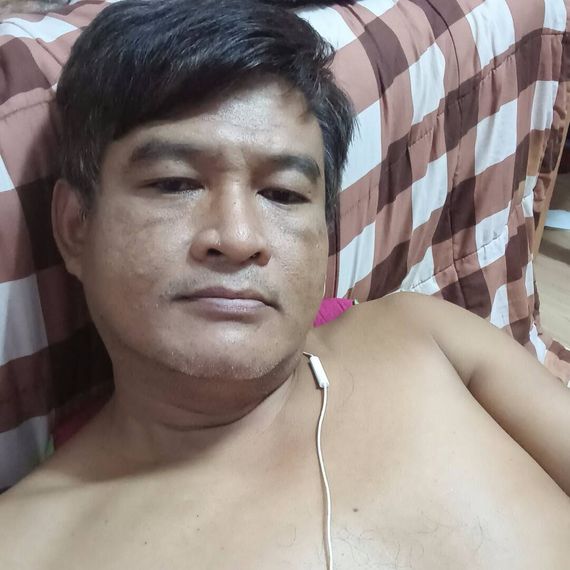 แชท หาเพื่อนคุย, โสด 