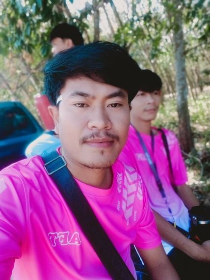 chat find love, chat 