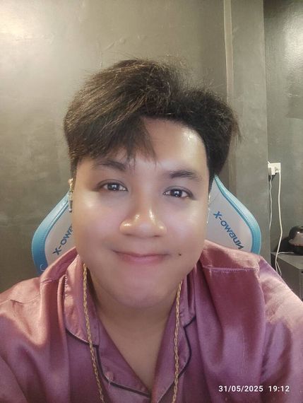 แชท หากิ๊ก  ที่อยู่ กรุงเทพมหานคร