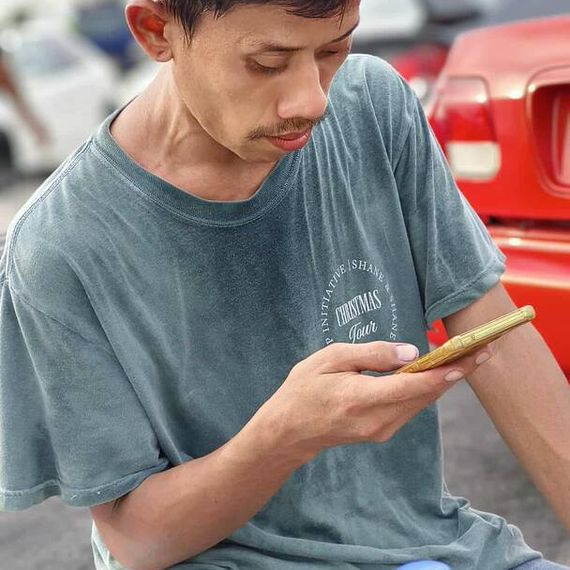 แชท โสด  ที่อยู่ กรุงเทพมหานคร