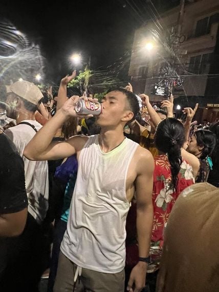 แชท หาเพื่อนคุย, หากิ๊ก