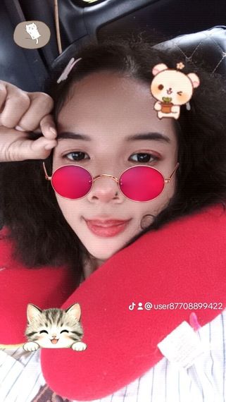 แชท แชทเปิดกล้อง, แชทสด