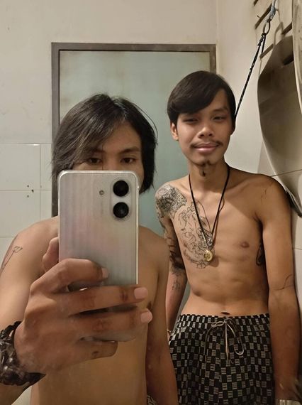 chat find love, chat  from Bangkok