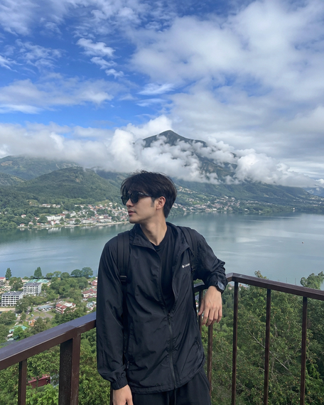 chat looking for friends