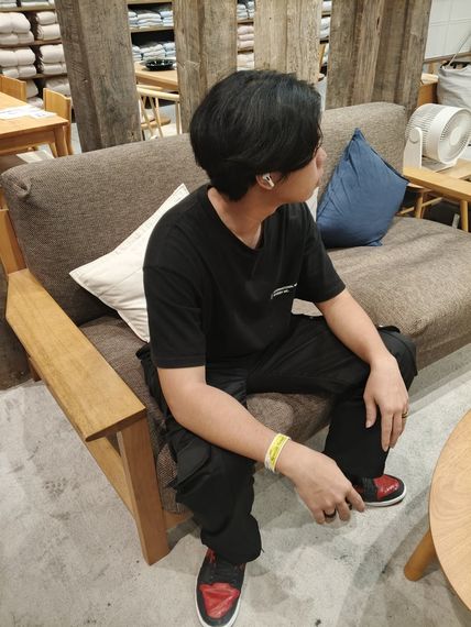 แชท หาเพื่อนคุย, โสด 