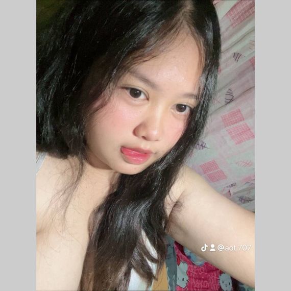 แชท หาเพื่อนคุย, โสด 