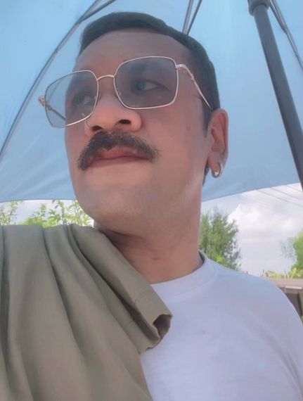 chat looking for friends