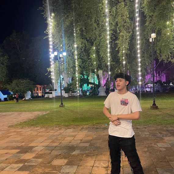 แชท หากิ๊ก  ที่อยู่  อุบลราชธานี