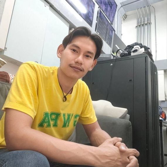 แชท หากิ๊ก 