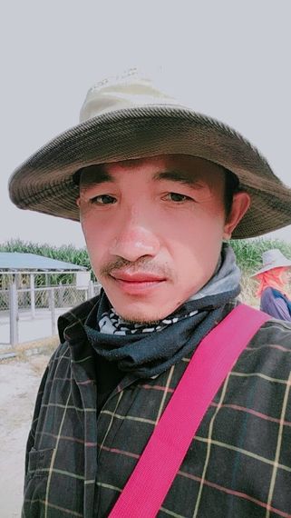 แชท หาเพื่อนคุย, หากิ๊ก 