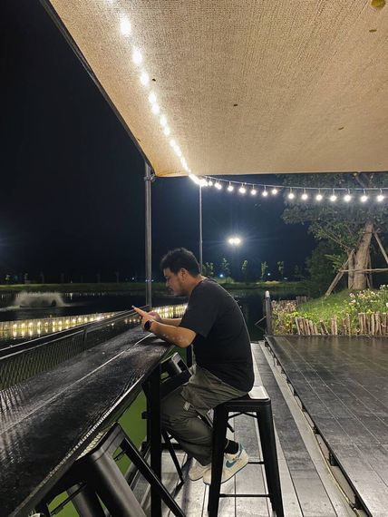 chat looking for friends 