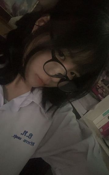 chat find love, chat  from Bangkok