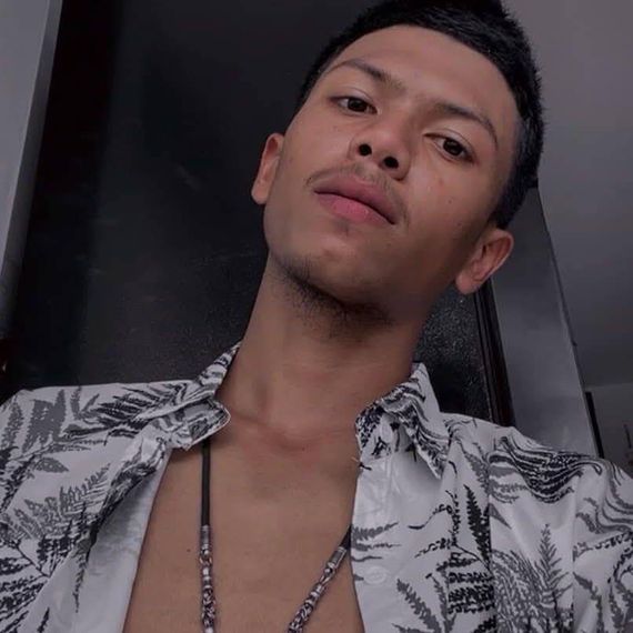 แชท หาเพื่อนคุย, หากิ๊ก 