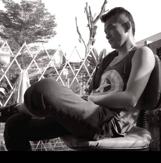 chat chat, single  from Bangkok