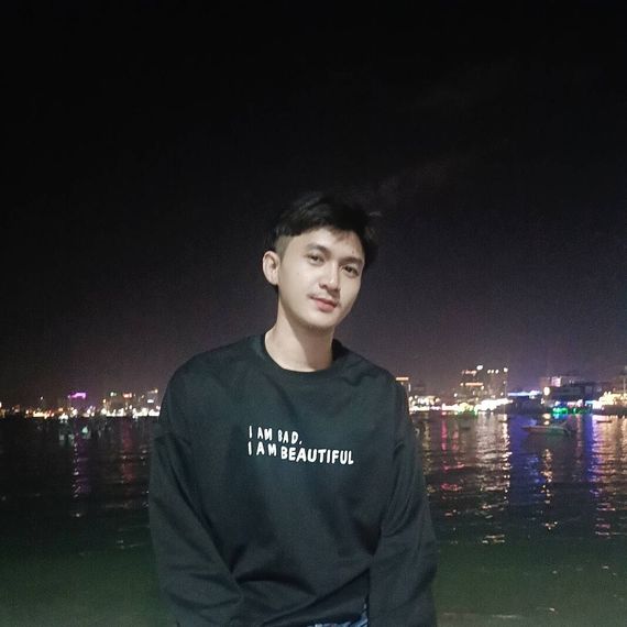 แชท หากิ๊ก  ที่อยู่ กรุงเทพมหานคร