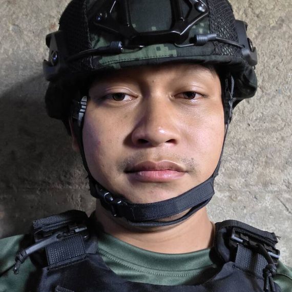 แชท หากิ๊ก  ที่อยู่  สุรินทร์