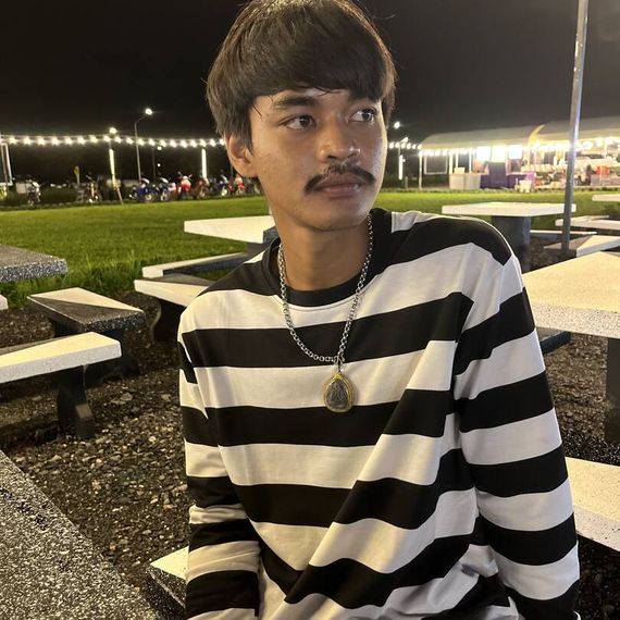 แชท แชทเปิดกล้อง  ที่อยู่  สุราษฎร์ธานี