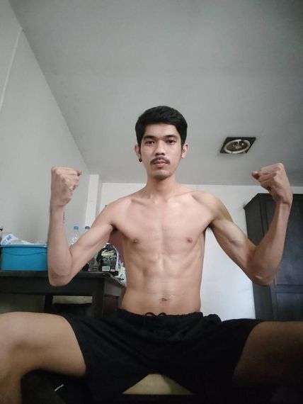 แชท หาเพื่อนคุย, โสด 