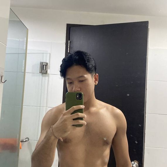 แชท หากิ๊ก  ที่อยู่ กรุงเทพมหานคร