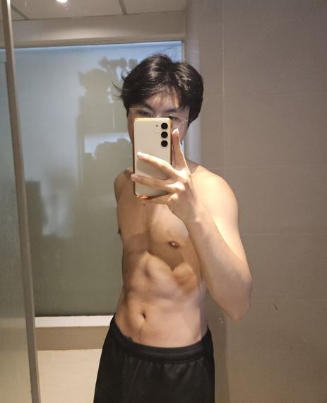 แชท หาเพื่อนเที่ยว  ที่อยู่ กรุงเทพมหานคร