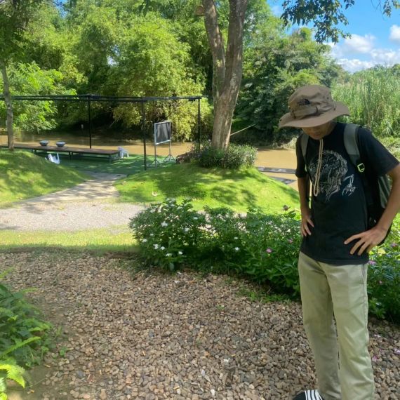 chat looking for friends 