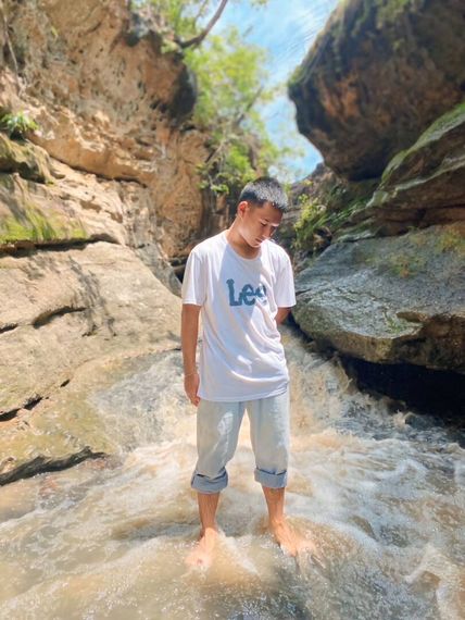 chat looking for friends  from Maha Sarakham
