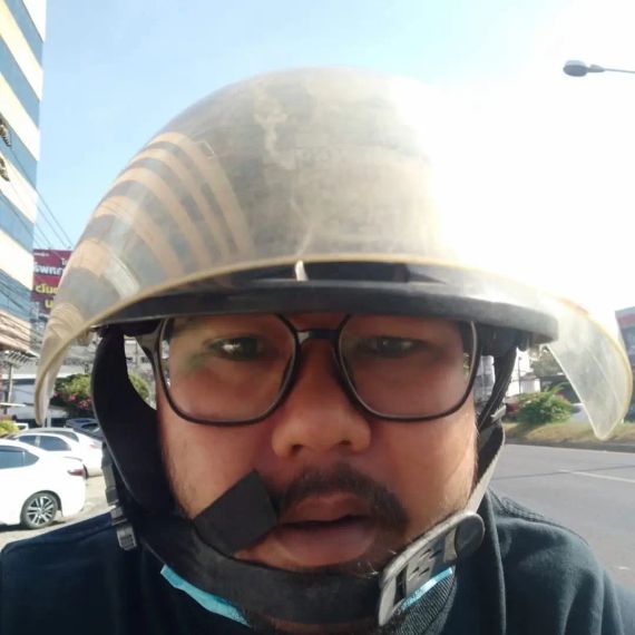 chat single  from Chon Buri