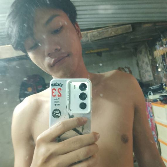 แชท โสด  ที่อยู่ กรุงเทพมหานคร