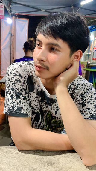 แชท หาเพื่อนคุย  ที่อยู่  สุรินทร์