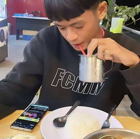 แชท หาเพื่อนคุย 