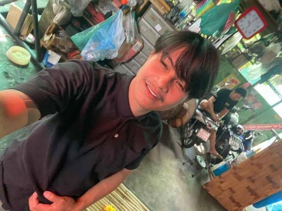 chat find love, chat  from Bangkok