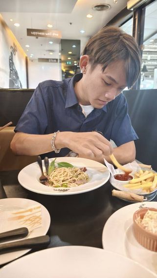 แชท หาเพื่อนคุย 