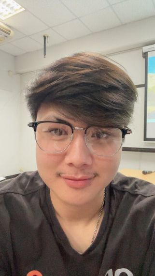 แชท หาเพื่อนคุย, โสด 
