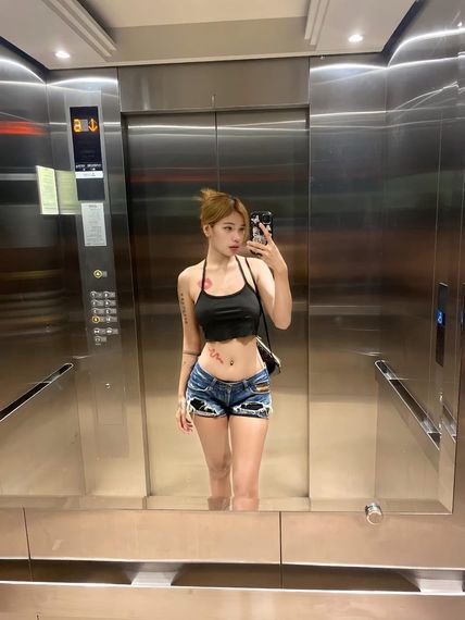 chat find love, chat  from Bangkok