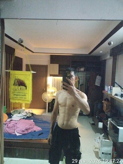 แชท หากิ๊ก  ที่อยู่ กรุงเทพมหานคร
