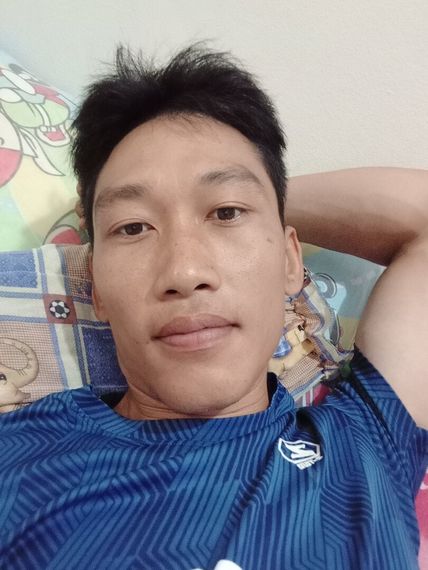 แชท หาเพื่อนคุย, โสด 