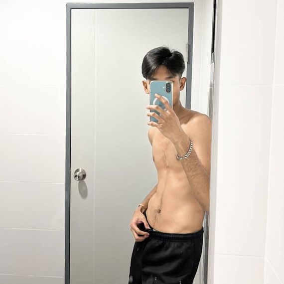แชท โสด  ที่อยู่ กรุงเทพมหานคร